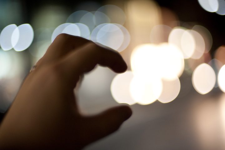Between Finger and Thumb